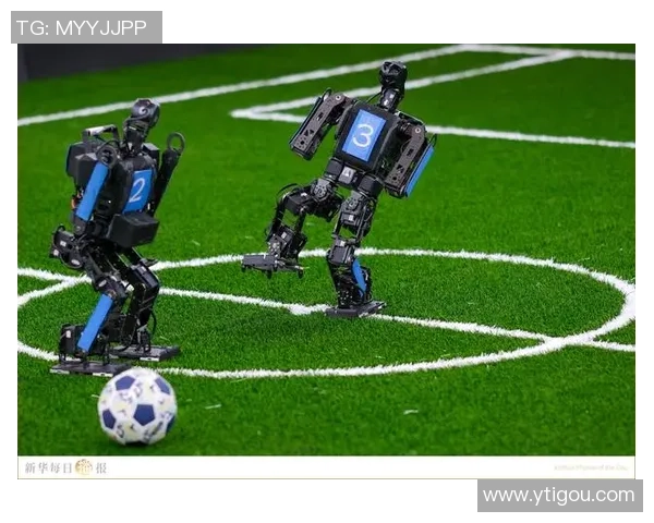 足球巨星挑战人工智能机器人赛场争锋谁能拔得头筹